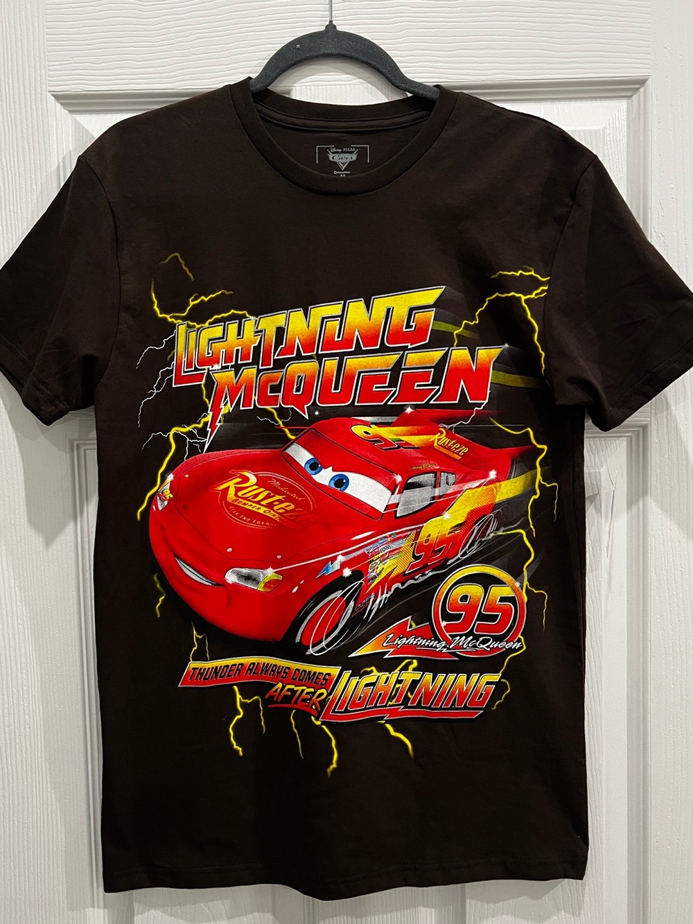 Disney Pixar Lightning McQueen Brown Graphic Tee Medium